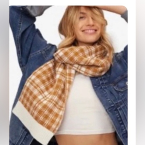 TIMBERLAND Buffalo Plaid Scarf - Picture 1 of 9